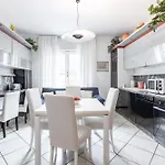Apartamento Host4u - Casa Lucia, Vista D'iseo A