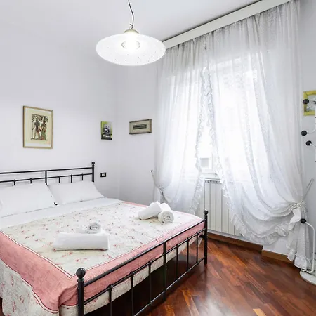 Host4u - Casa Lucia, Vista D'iseo A Appartement *