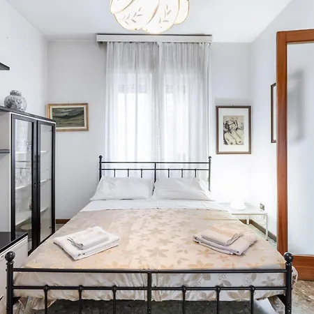 Host4u - Casa Lucia, Vista D'iseo A Lovere